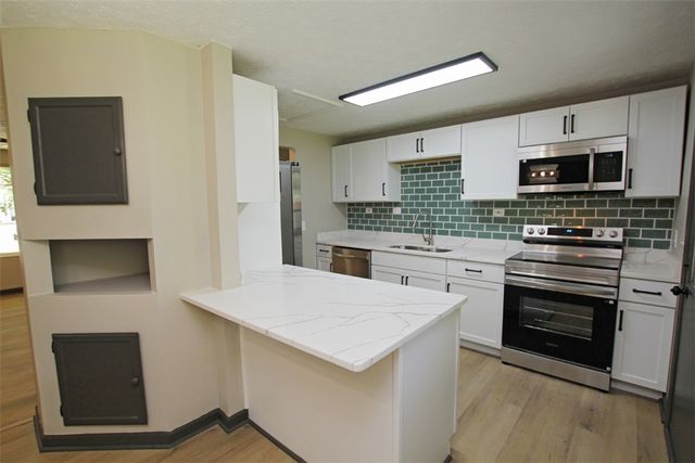 5917 Summersweet Drive, Clayton, OH 45315