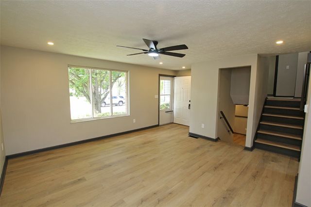 5917 Summersweet Drive, Clayton, OH 45315