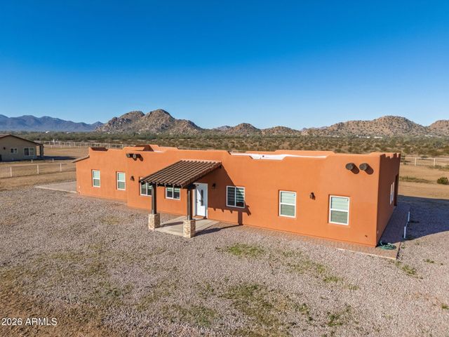 210 N PETTOSHAS Drive, Maricopa, AZ 85139