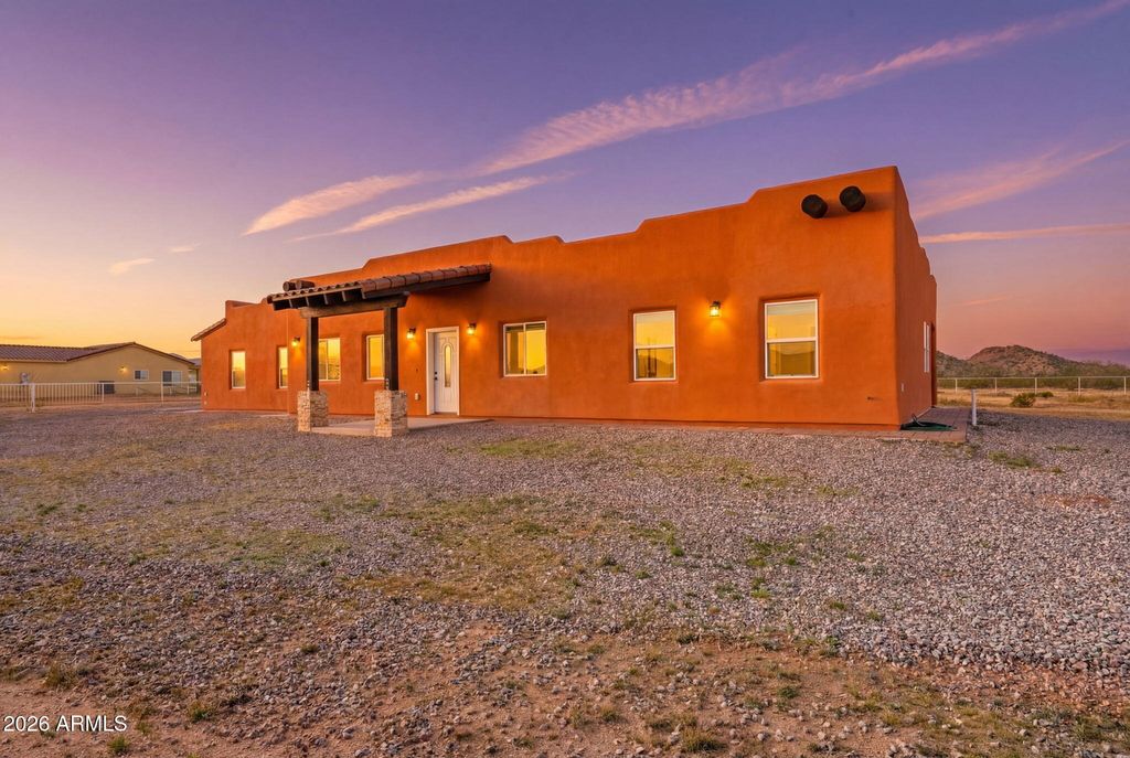 210 N PETTOSHAS Drive, Maricopa, AZ 85139