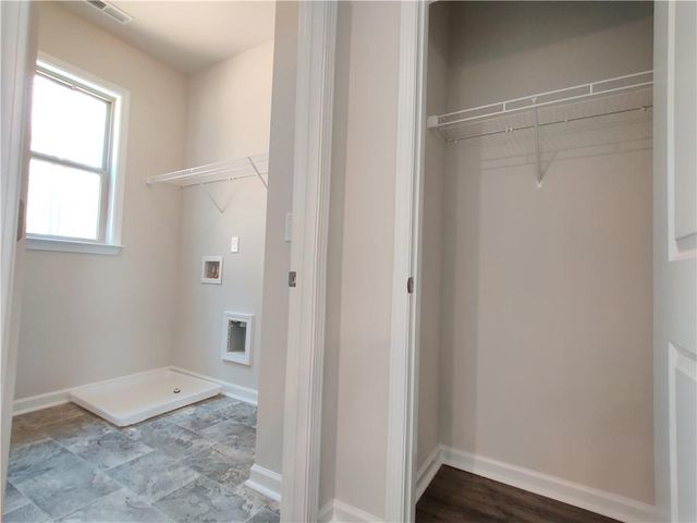 331 Mahone Drive 16, Lilburn, GA 30047