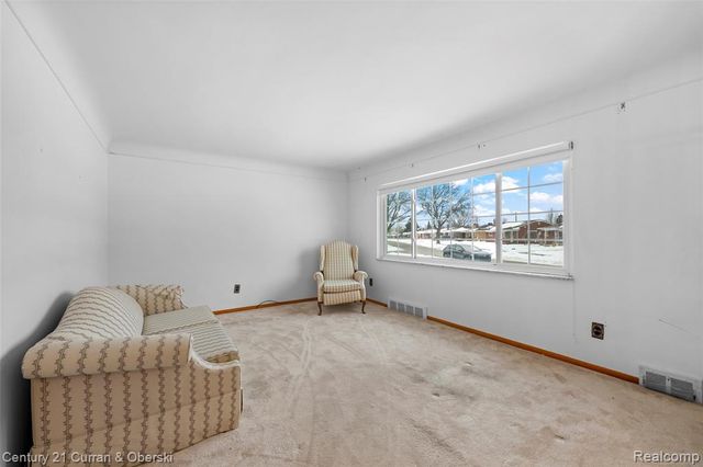 25968 Keith Street, Dearborn Heights, MI 48127