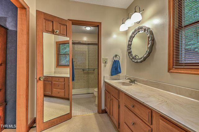 5134 Foxfire Trail, Kingsport, TN 37664