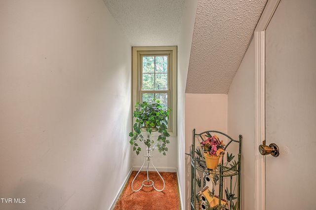 5134 Foxfire Trail, Kingsport, TN 37664