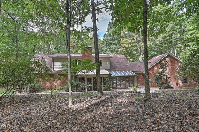 5134 Foxfire Trail, Kingsport, TN 37664