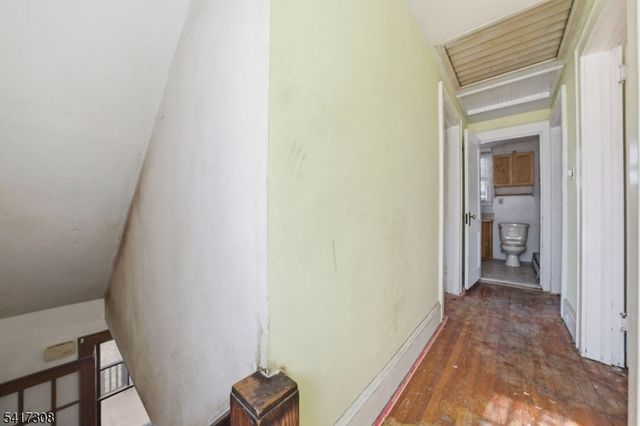 610 Watchung Rd, Bound Brook Boro, NJ 08805