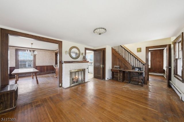 610 Watchung Rd, Bound Brook Boro, NJ 08805