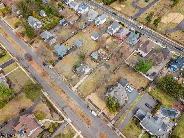 610 Watchung Rd, Bound Brook Boro, NJ 08805