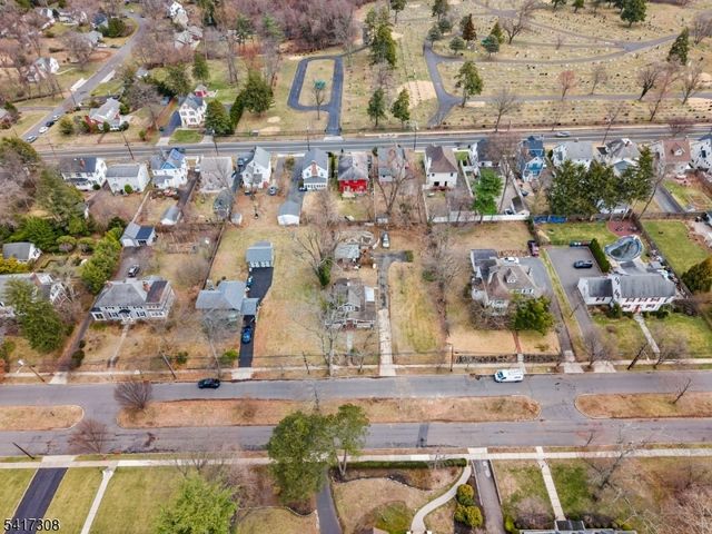 610 Watchung Rd, Bound Brook Boro, NJ 08805