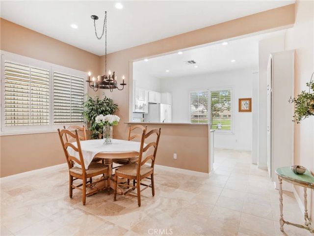 10364 Lakeshore Drive, Apple Valley, CA 92308