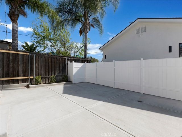 2108 N Pass Avenue, Burbank, CA 91505