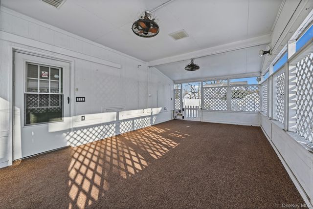 15 Primrose Lane, Levittown, NY 11756