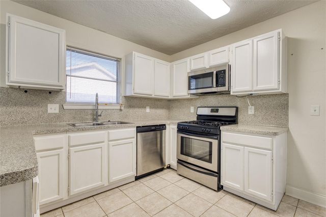 475 Lost Rock Drive, Houston, TX 77598