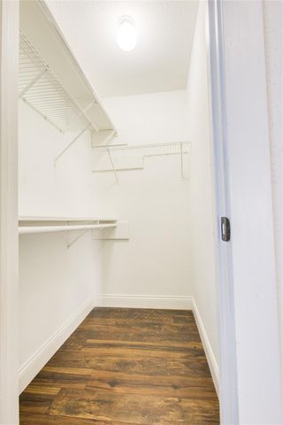 475 Lost Rock Drive, Houston, TX 77598