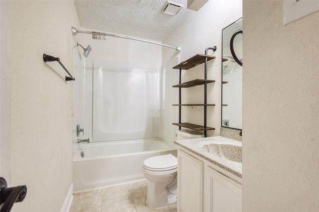 475 Lost Rock Drive, Houston, TX 77598