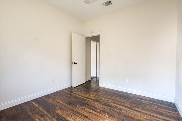 475 Lost Rock Drive, Houston, TX 77598