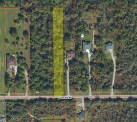 2735 72nd AVE NE, Naples, FL 34120