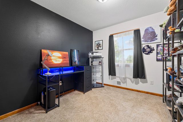 2541 E Main Street, Mankato, MN 56001