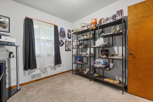2541 E Main Street, Mankato, MN 56001