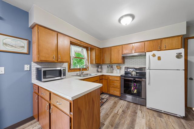 2541 E Main Street, Mankato, MN 56001