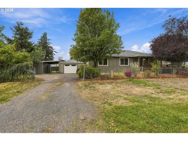 499 N 10TH St, St Helens, OR 97051