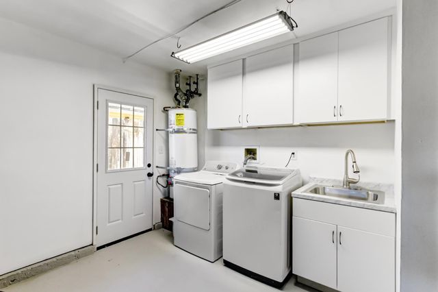 6904 Somerville Way, Fair Oaks, CA 95628