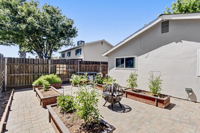 6904 Somerville Way, Fair Oaks, CA 95628
