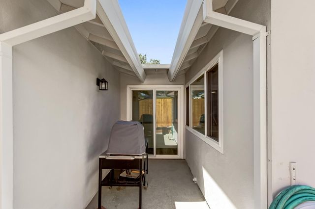 6904 Somerville Way, Fair Oaks, CA 95628