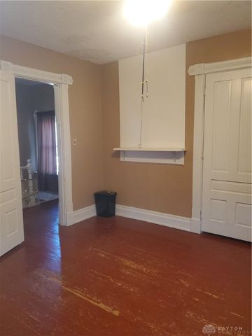 102 S Findlay Street, Dayton, OH 45403