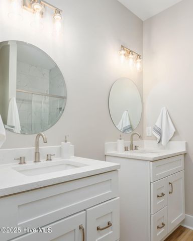 325 N Dyson Street, Holly Ridge, NC 28445