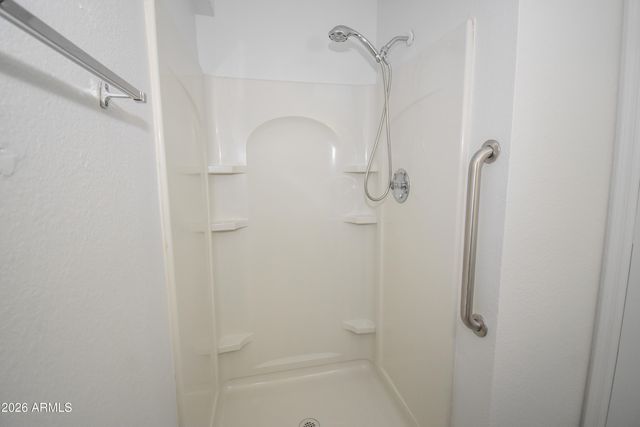 6610 W KINGSTON Lane, Glendale, AZ 85306