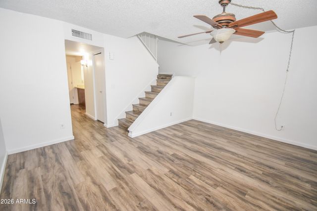 6610 W KINGSTON Lane, Glendale, AZ 85306