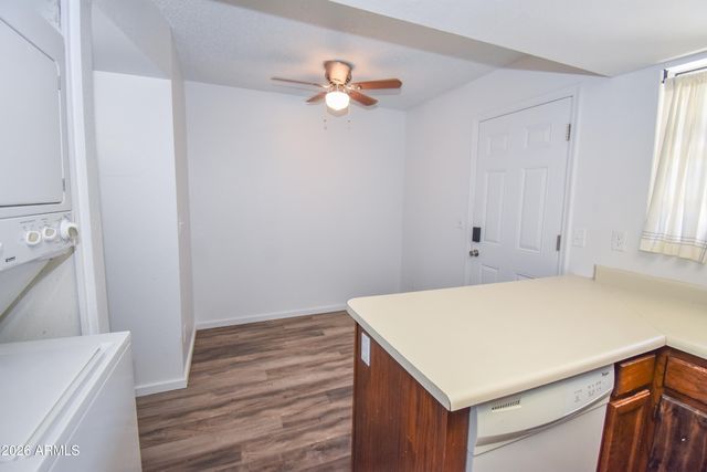 6610 W KINGSTON Lane, Glendale, AZ 85306