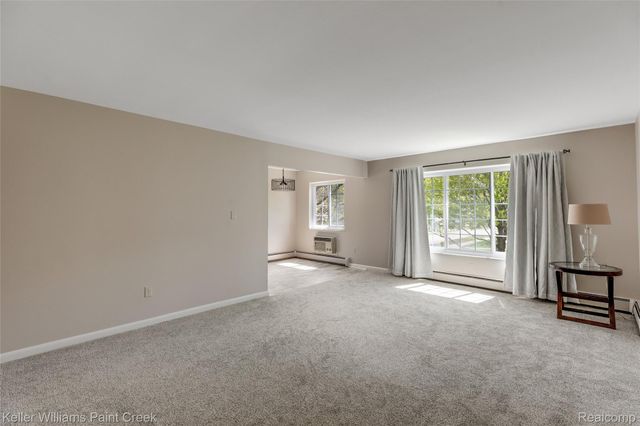 19839 Arthur 246, Harper Woods, MI 48225