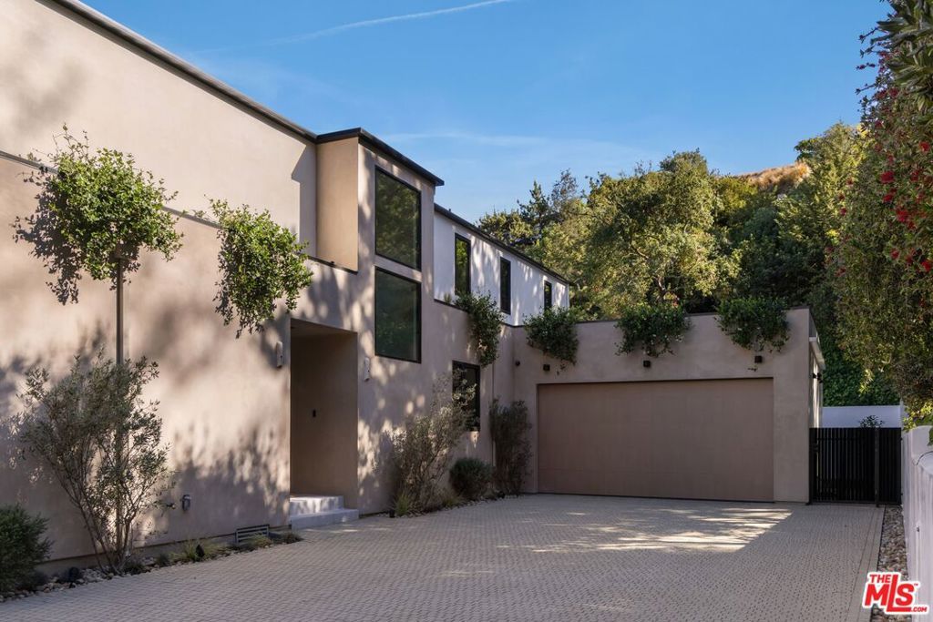 8636 Edwin Drive, Los Angeles, CA 90046 — photo 3