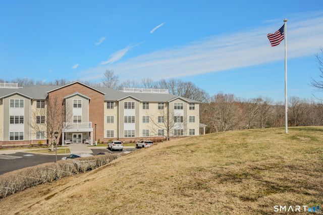 2590 Gold Star Highway 311, Groton, CT 06355