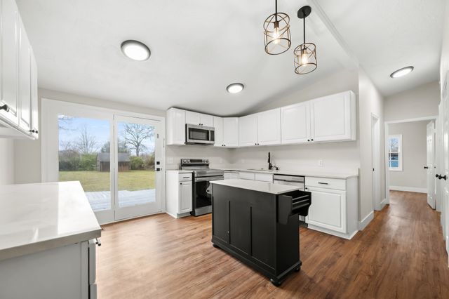 417 Marwood Ct, Nashville, TN 37210