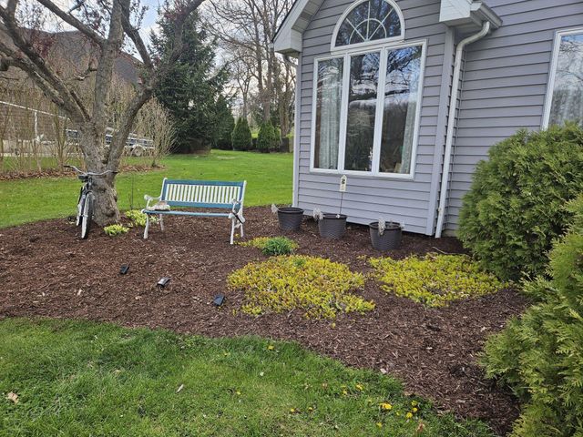 11606 Westvalley Drive, Crown Point, IN 46307