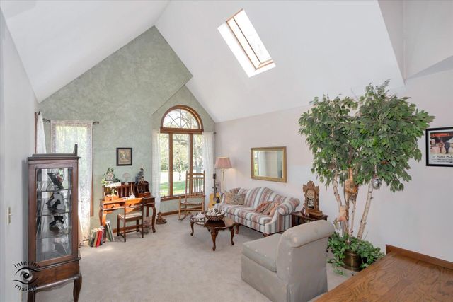 11606 Westvalley Drive, Crown Point, IN 46307