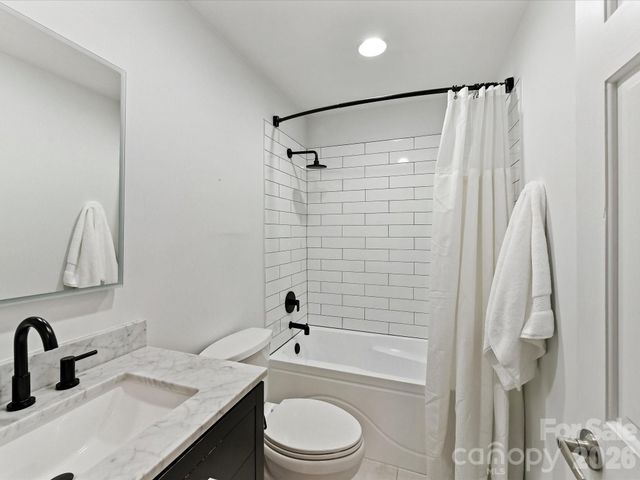 1014 Queens Road D, Charlotte, NC 28207