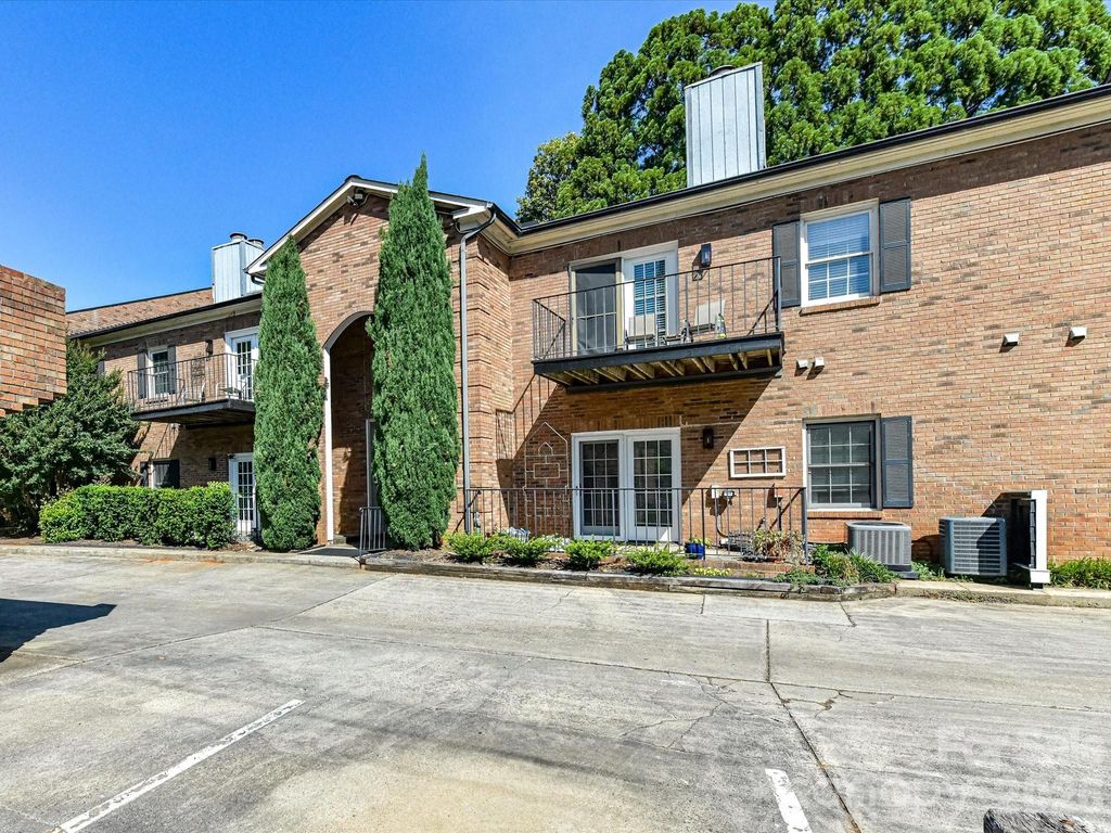 1014 Queens Road D, Charlotte, NC 28207