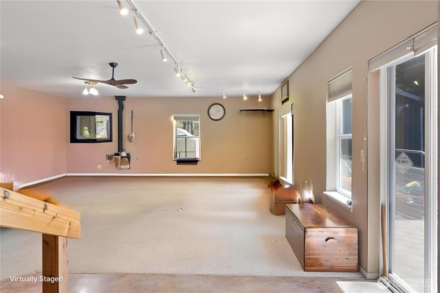 70 E Sycamore Place, Shelton, WA 98584