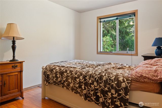 70 E Sycamore Place, Shelton, WA 98584