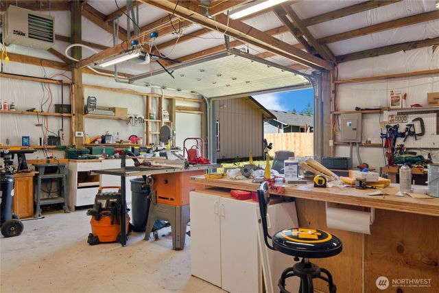 70 E Sycamore Place, Shelton, WA 98584