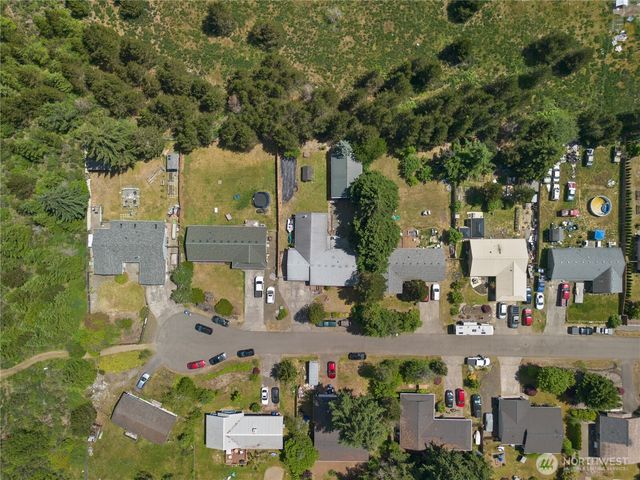 70 E Sycamore Place, Shelton, WA 98584