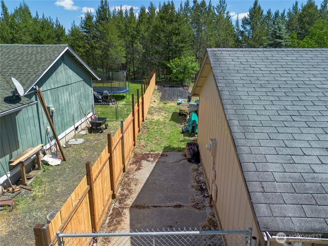 70 E Sycamore Place, Shelton, WA 98584