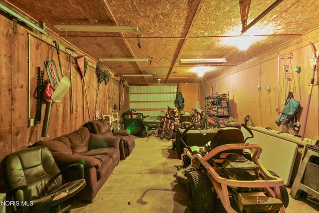 2239 County Road F, Edon, OH 43518