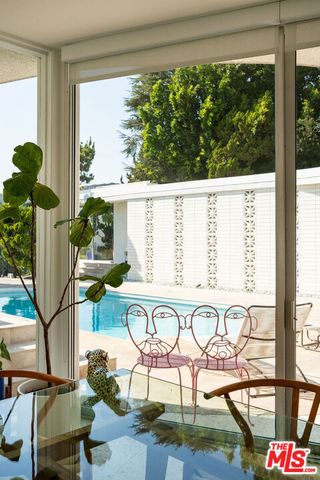 4575 Dundee Drive, Los Angeles, CA 90027