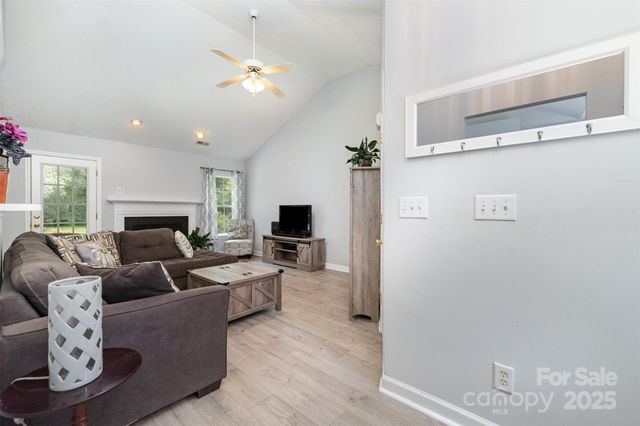 3619 Dashiel Drive, Charlotte, NC 28262