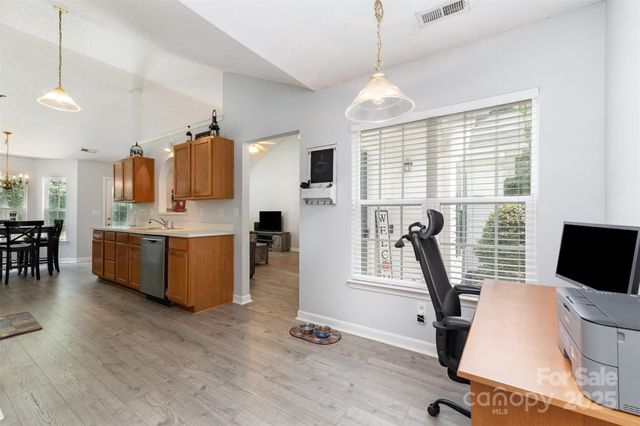 3619 Dashiel Drive, Charlotte, NC 28262